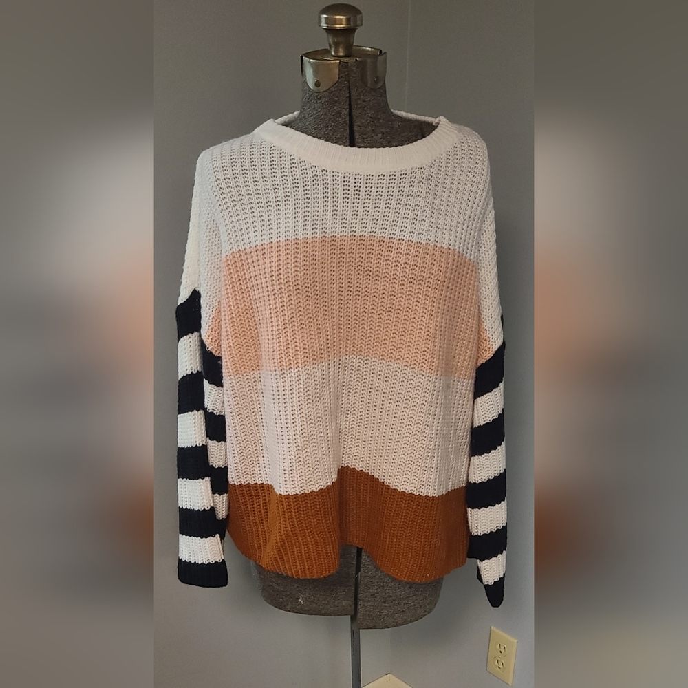 SZ XL PULLOVER SWEATER..NO NAME BRAND..